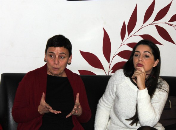 De izquierda a derecha, Carla Fibla y Beatriz Mesa.